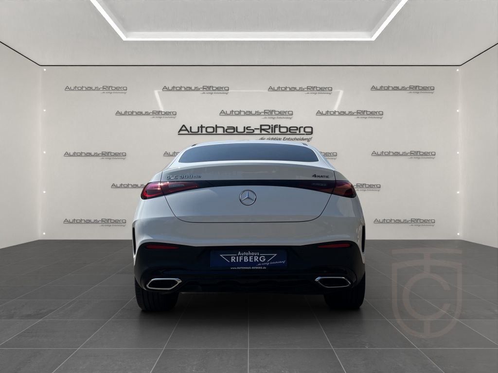 Mercedes-Benz GLC 300 de 4M Coupe AMG PanD/20Zoll/HUD/Night