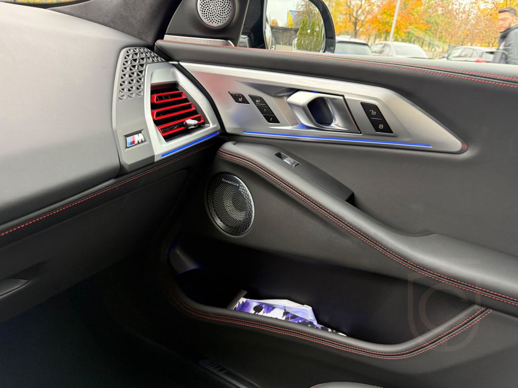 BMW XM RED Label-750PS