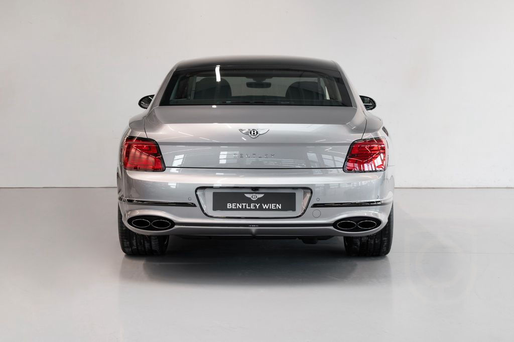 Bentley Flying Spur S V8