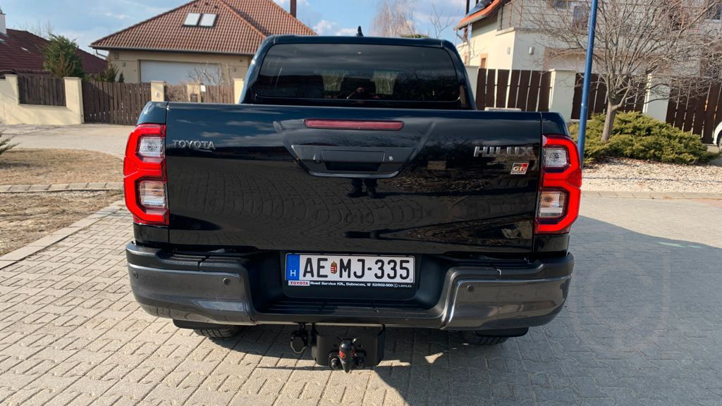 Toyota Hilux2.8 D-4D 4X4 DOUBLE GR SPORT, NET. EXPORT