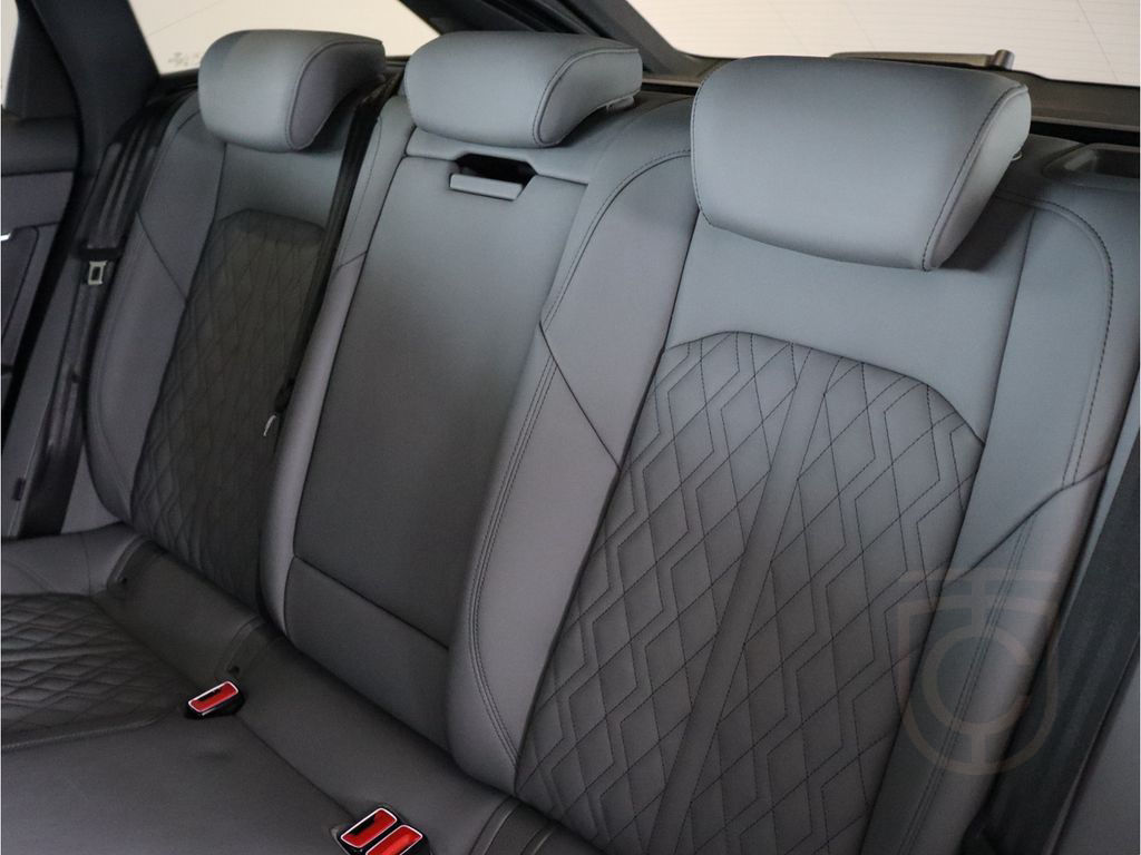 Audi S6 Avant tiptr. qu.*Pano*B&O*Luft*Standhzg.