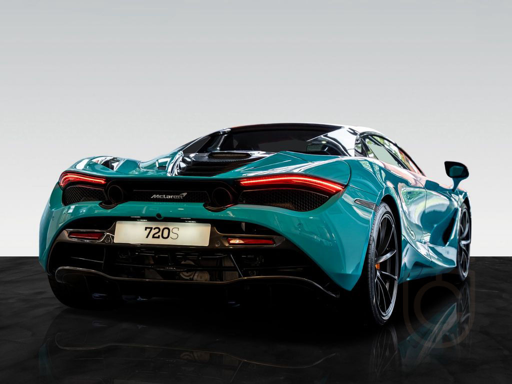 McLaren 720S Spider | Tokyo Cyan | Performance Plus Pack