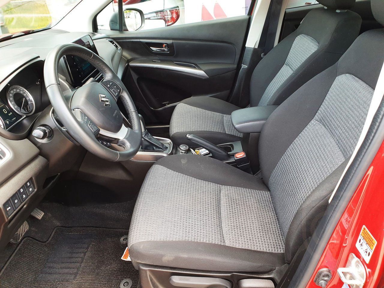 Suzuki S-Cross 1.4 Turbo Select AllGrip Automat Hybrid