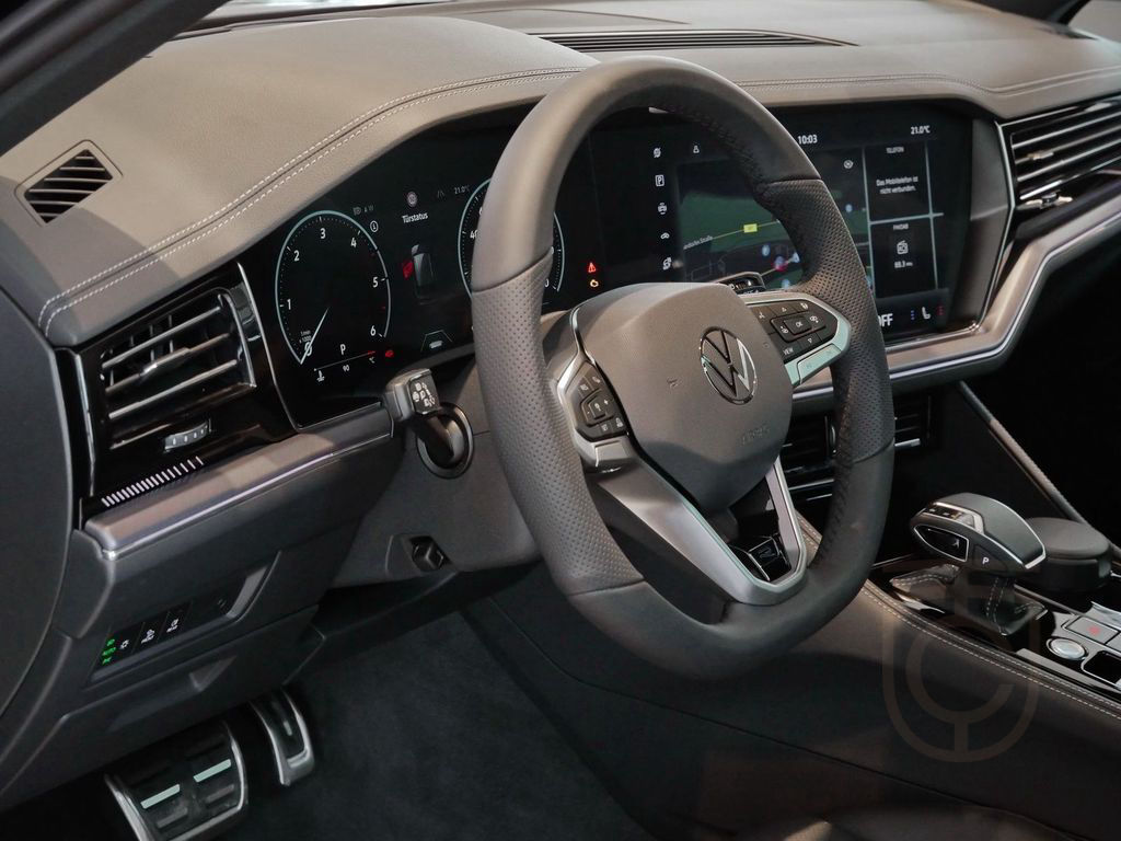 Volkswagen Touareg R-Line 3.0 TDI 4M HUD*PANO*STANHZG*LEDER