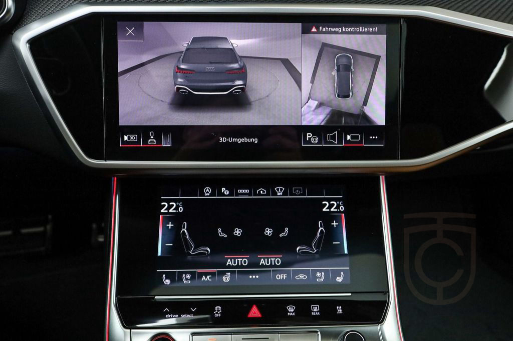 Audi RS 6 Avant HUP*KERAMIK*305KMH*LASER*AHK*PANO