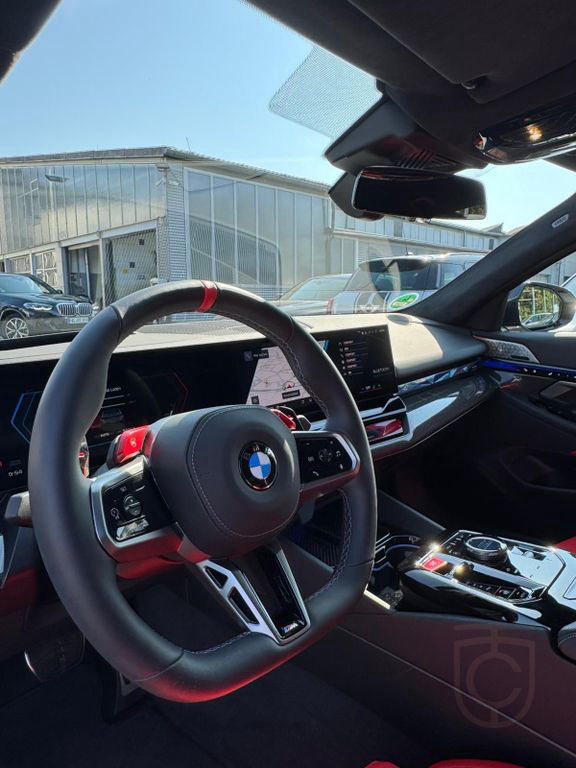 BMW M5 LIMO KEMARIK°GREY/RED°CARBON EXTERIEUR°SITZLF