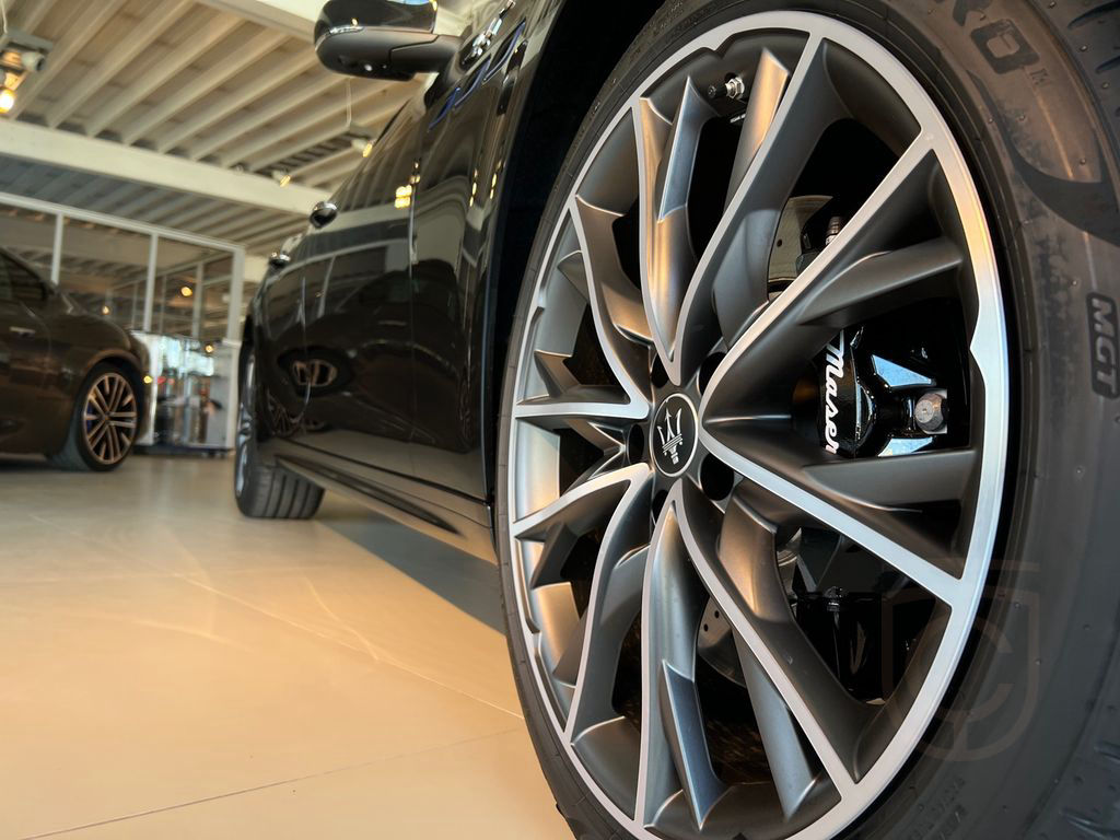 Maserati Ghibli 2.0 Hybrid GT *Maserati-IN*