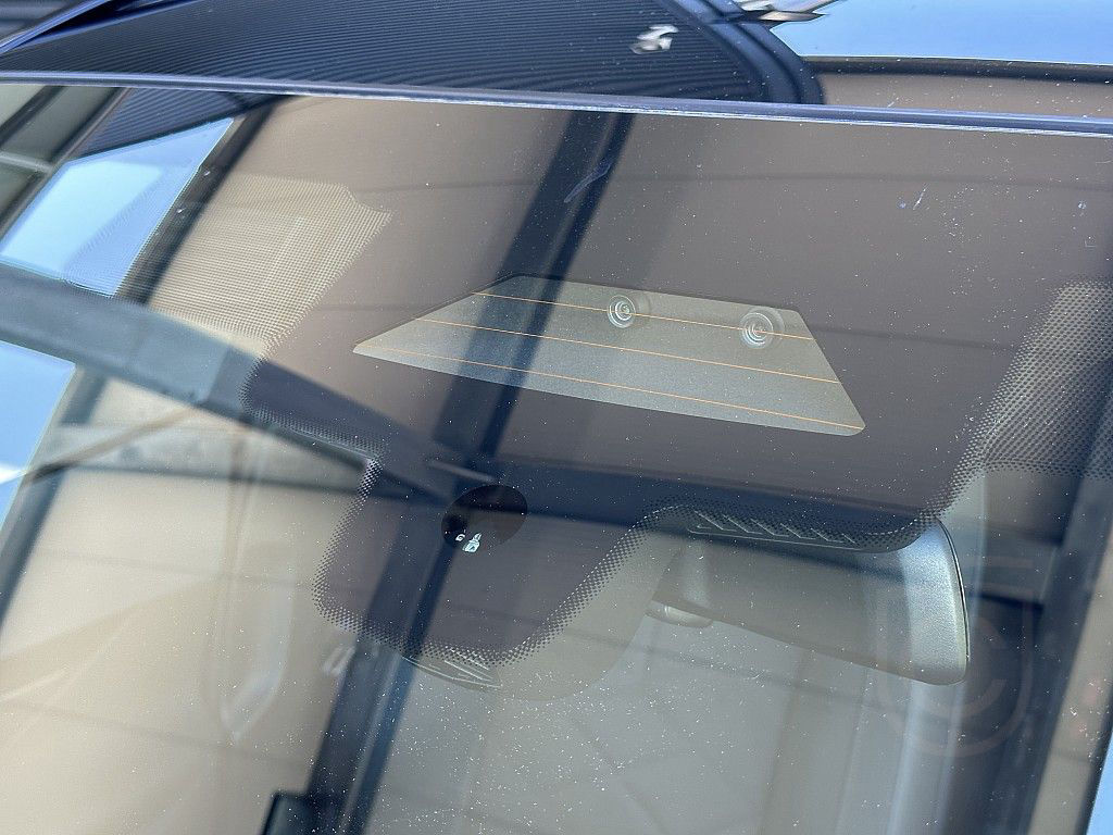 BMW 540d Touring xDrive M-Paket Aut. / AHK / Bowe...
