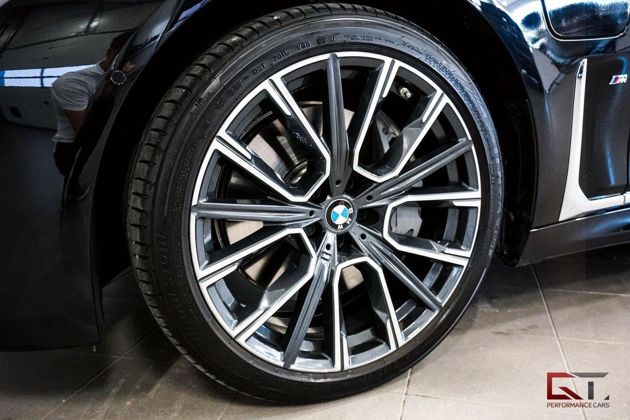 BMW 745Le xDrive 394hk Laserlight Se Spec