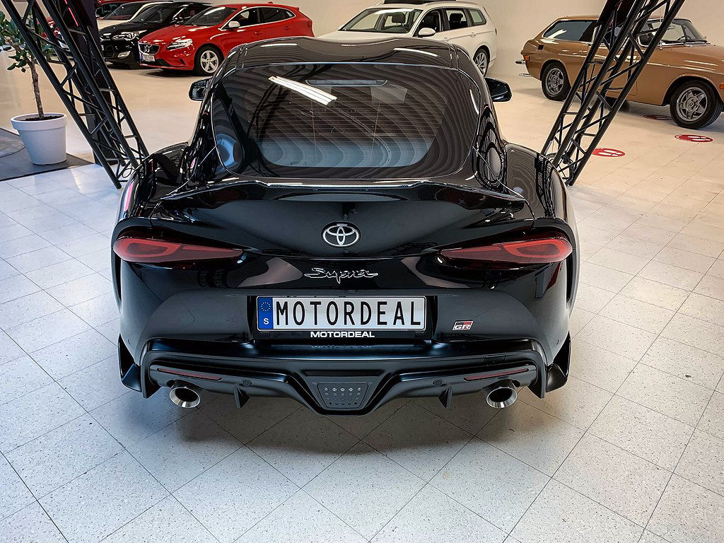 Toyota Supra Aut 340hk GR. premium paket spoiler i kolfiber