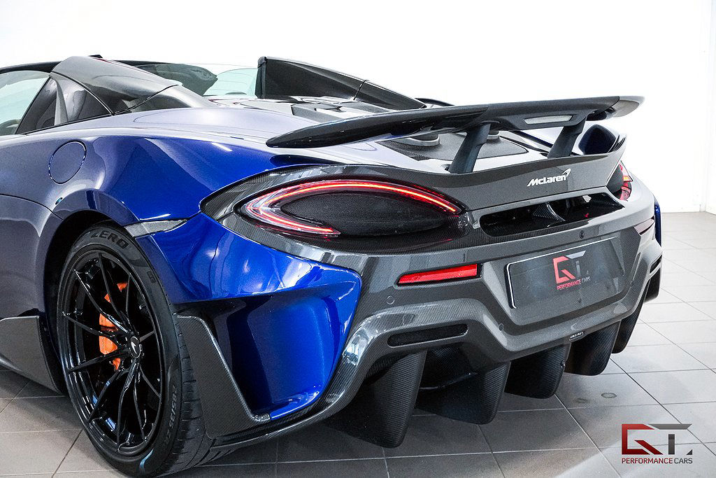 McLaren 600LT Spider MSO Carbon B&W Nybilsgaranti