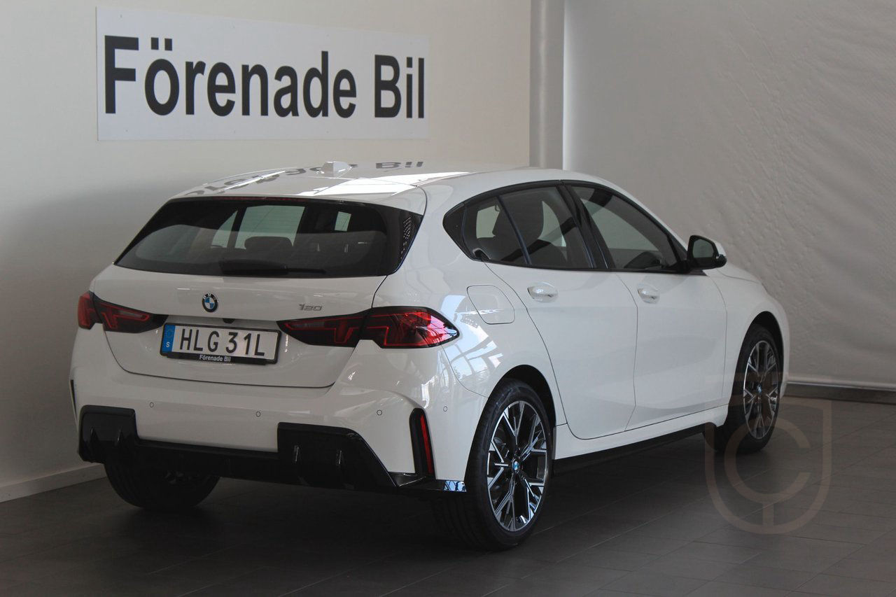 BMW 120 i M Sport Design Automat
