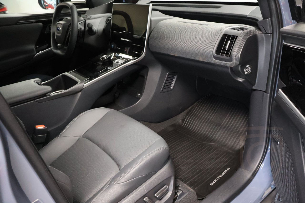 Subaru Solterra AWD Touring 414km