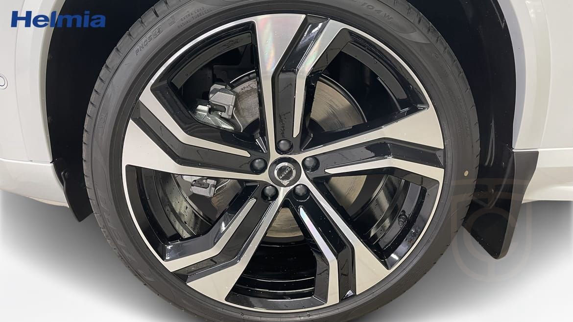 Volvo XC90 T8 Ultra Dark Edition