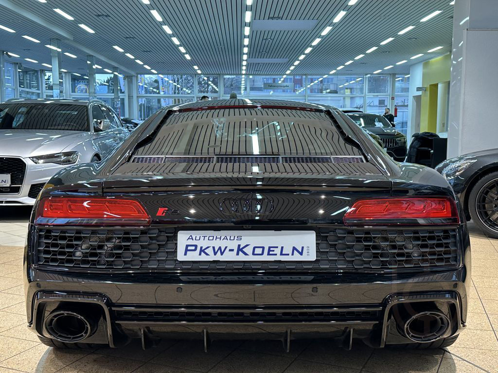 Audi R8 5.2 FSI RWD PERFORMANCE*B&O*KAMERA*LED*KEY/GO