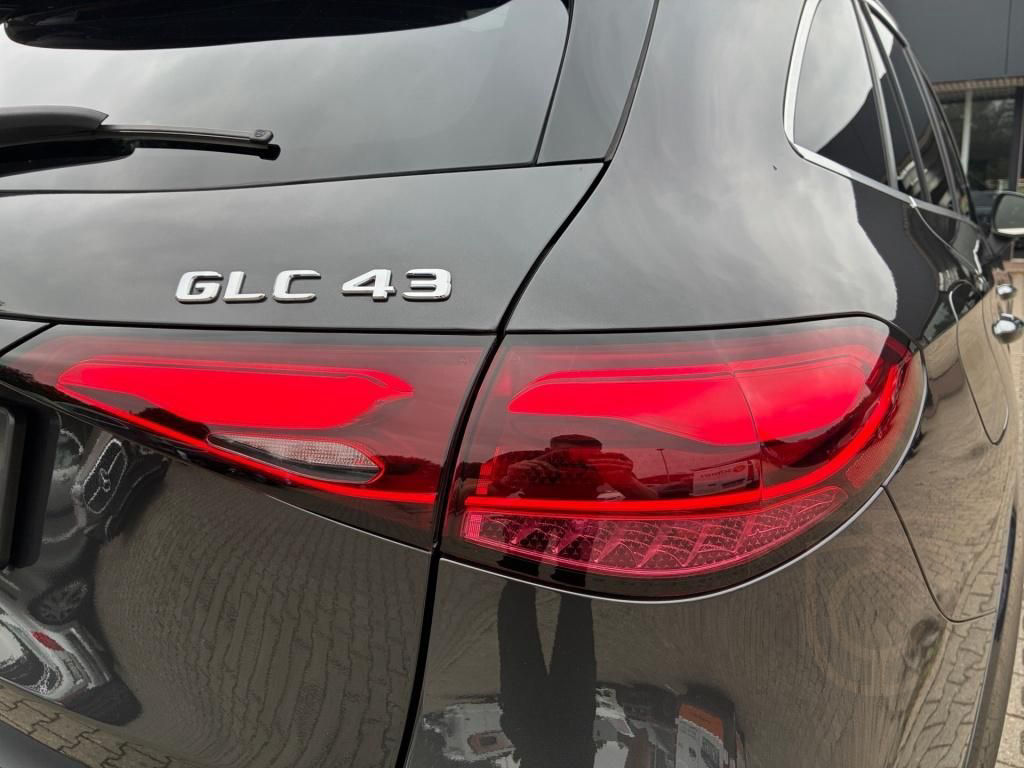 Mercedes-Benz AMG GLC 43 4M Distr Pano 360° HUD AHK Burm.3D