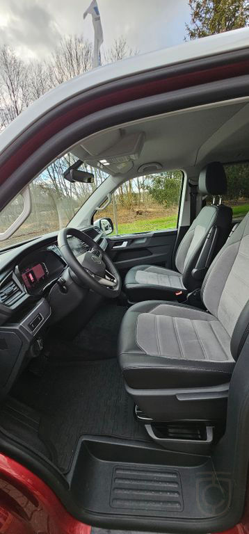 Volkswagen T6.1 Multivan Highline 2.0 TDI 204 PS 4MO DSG