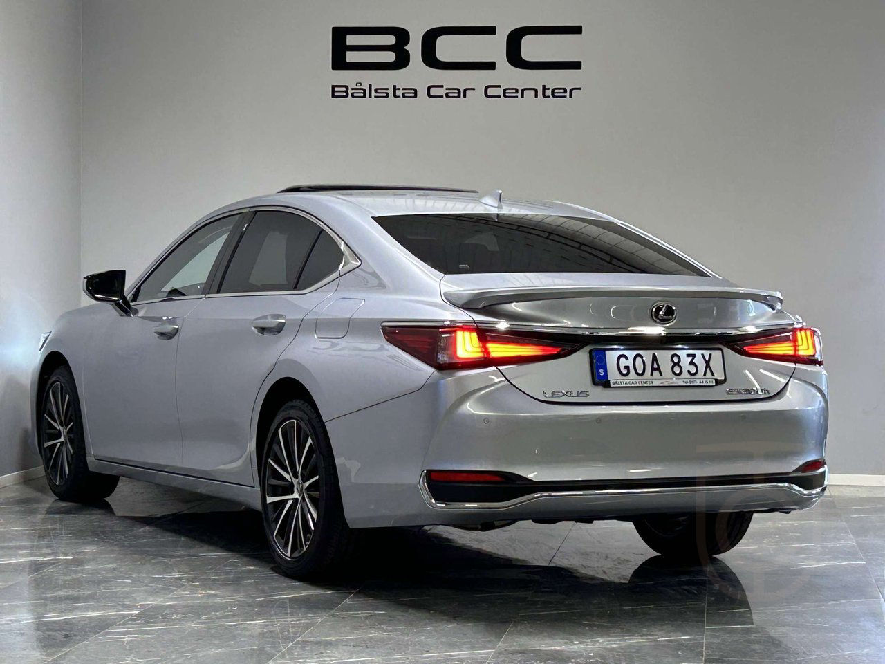 Lexus ES 300h 2.5 E-CVT Limited Edition