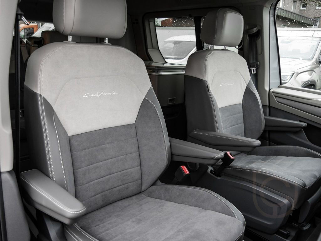 Volkswagen T7 California Ocean 2.0 TDI DSG IQ.Light Navi AH