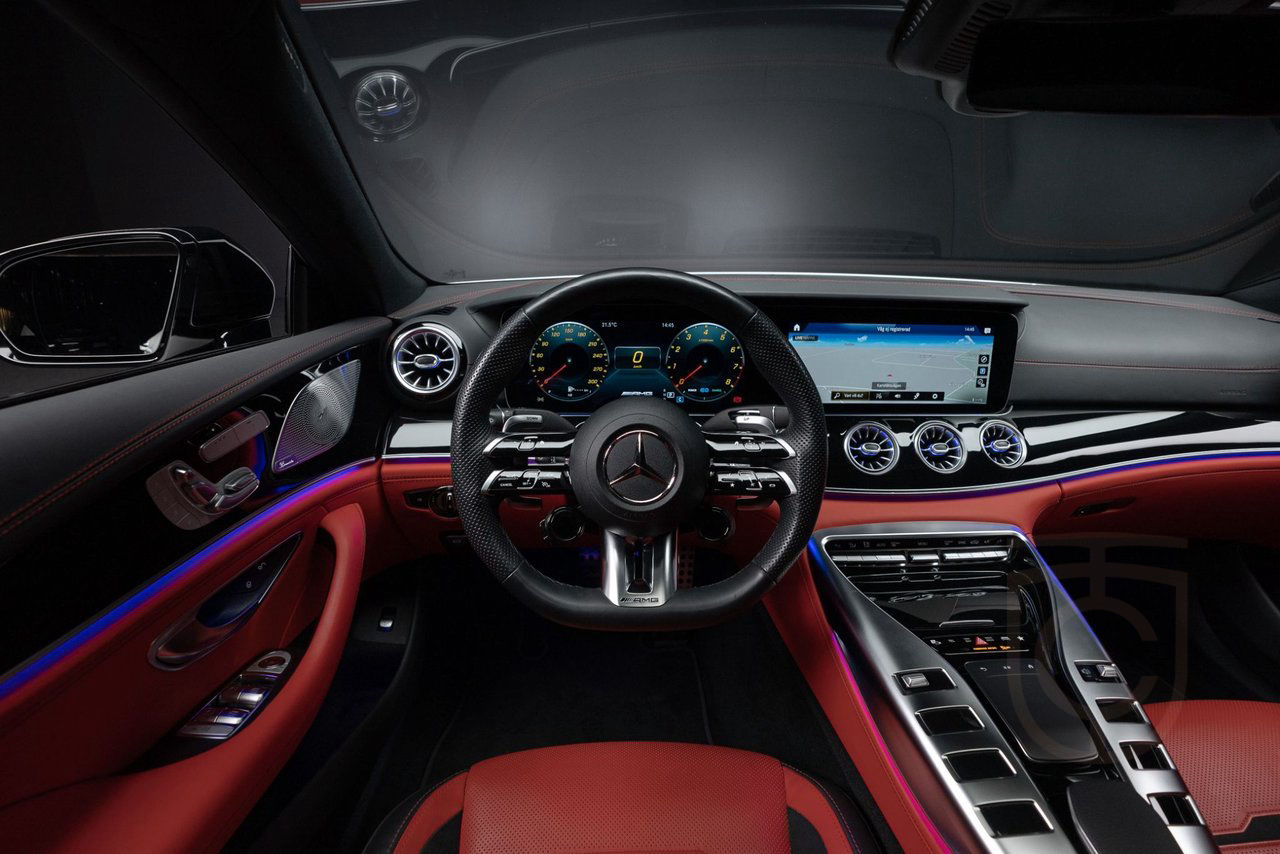 Mercedes-Benz AMG GT 4D 43