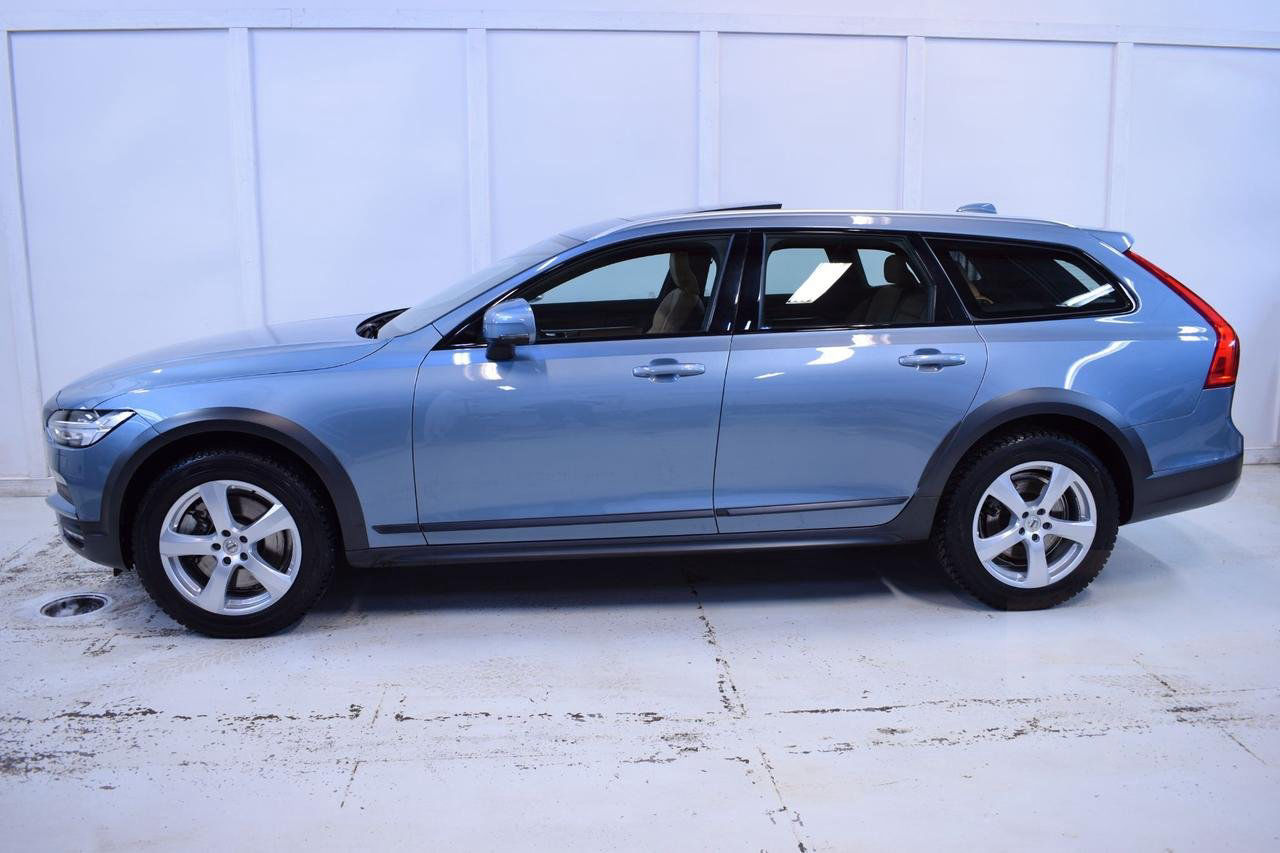 Volvo V90 Cross Country D4 AWD 190 Auto/Läder/Panorama/Krok