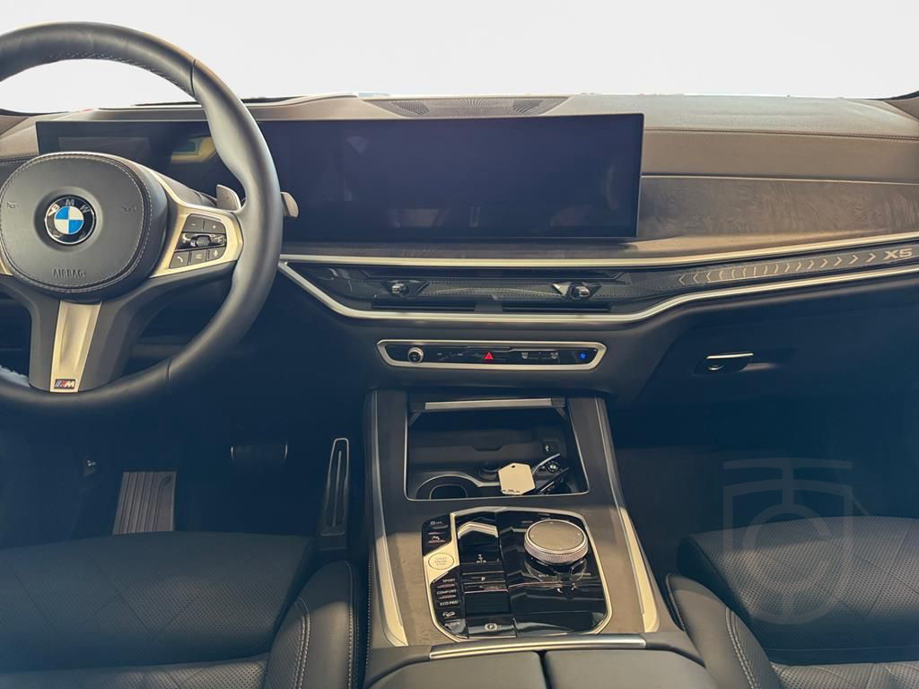BMW X5 xDrive30d M Sport Pro+AHK+Pano+DrivAssistProf