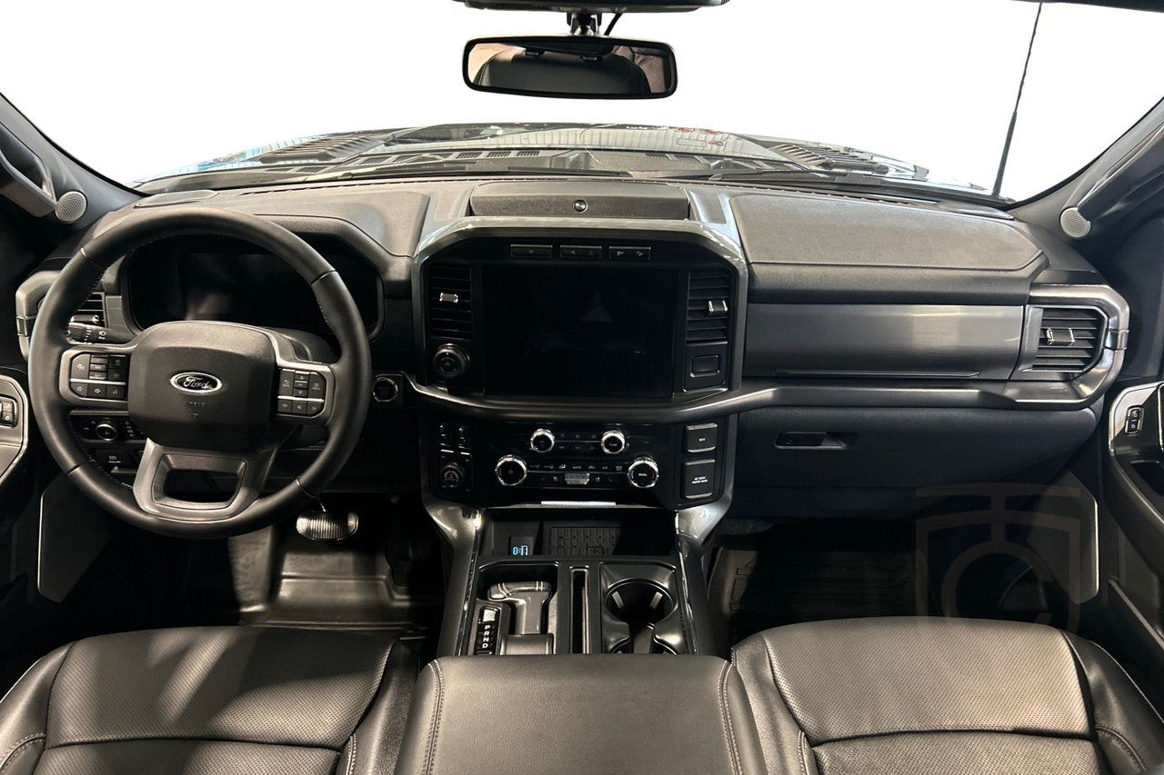 Ford F-150 5.0 V8 Lariat Supercrew Black Edition