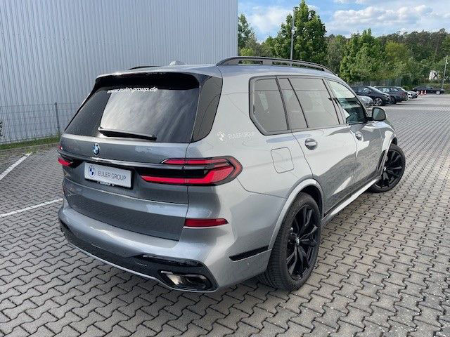BMW X7 xDrive 40d Sportpaket HUD Luftfederung Niveau