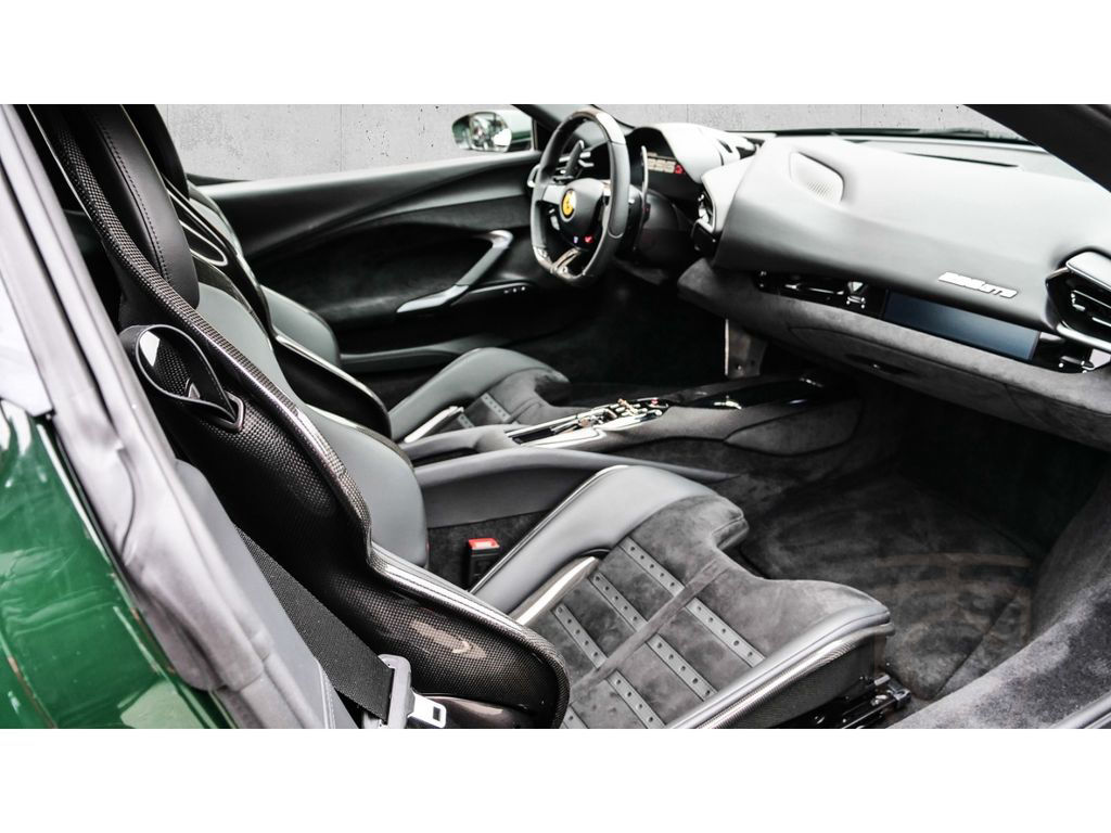 Ferrari 296 GTB *Lift*Carbon*LED*CarPlay*Racingseats*1Hd