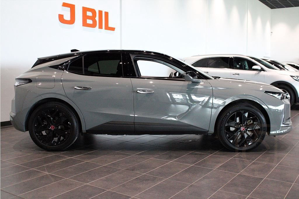 DS 4 Performance Line E-Tense