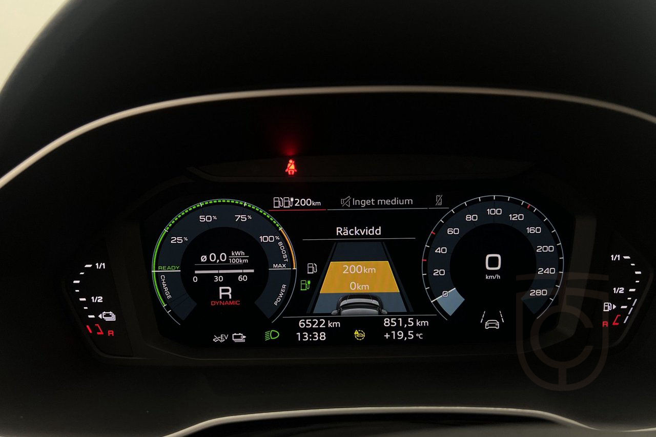 Audi Q3 Sportback 45 TFSI e S Line Cockpit