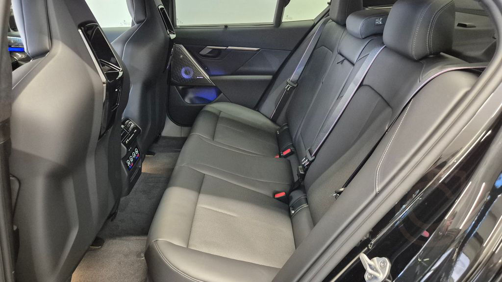 BMW M5 Limo G90 Ultimate Keramik Carbon B&W FULL!!!