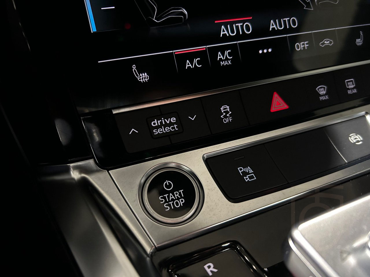 Audi Q8 50 e-tron quattro