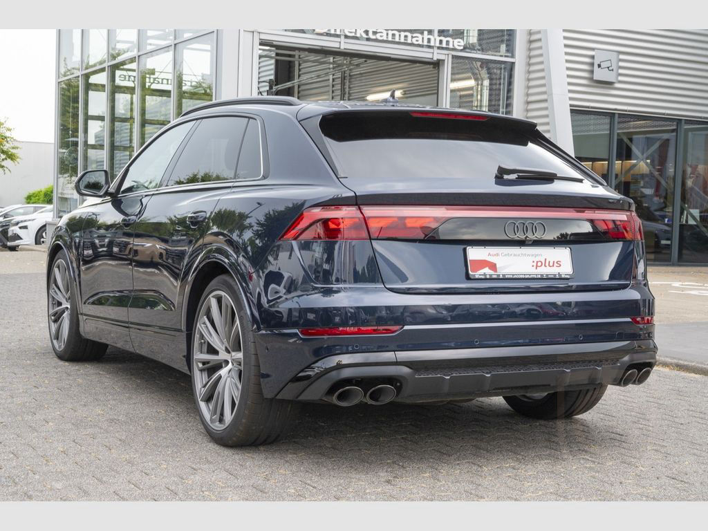 Audi SQ8 TFSI Facelift Black+/Laser/Pano/156UPE/23Zol