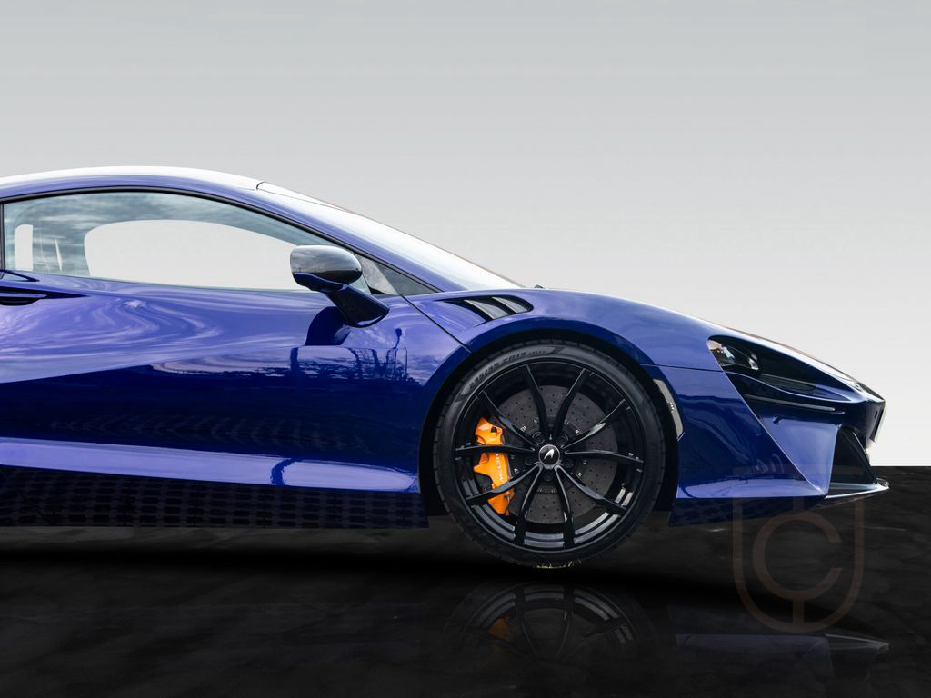 McLaren Artura | MSO Lantana Purple | Track Telemetry