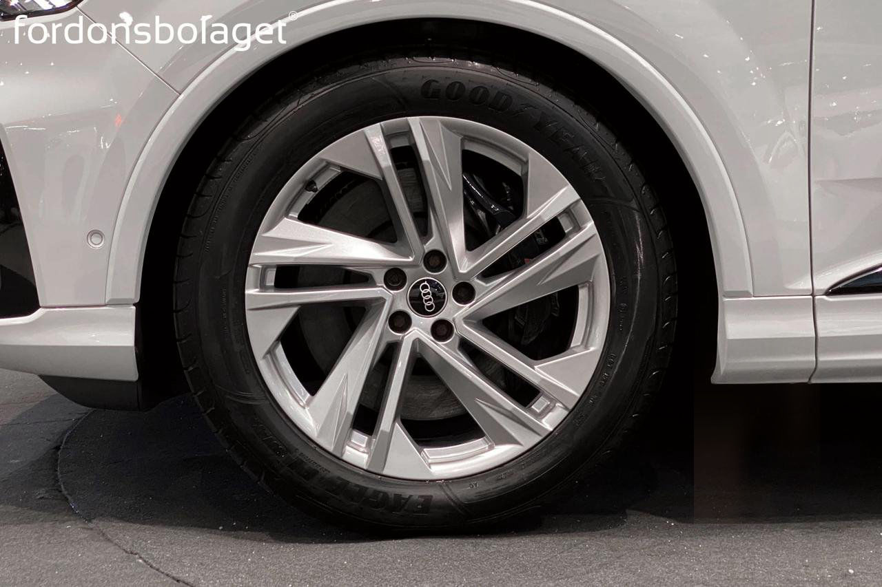 Audi SQ7 TFSI quattro 4.0 TFSI V8 quattro TipTronic