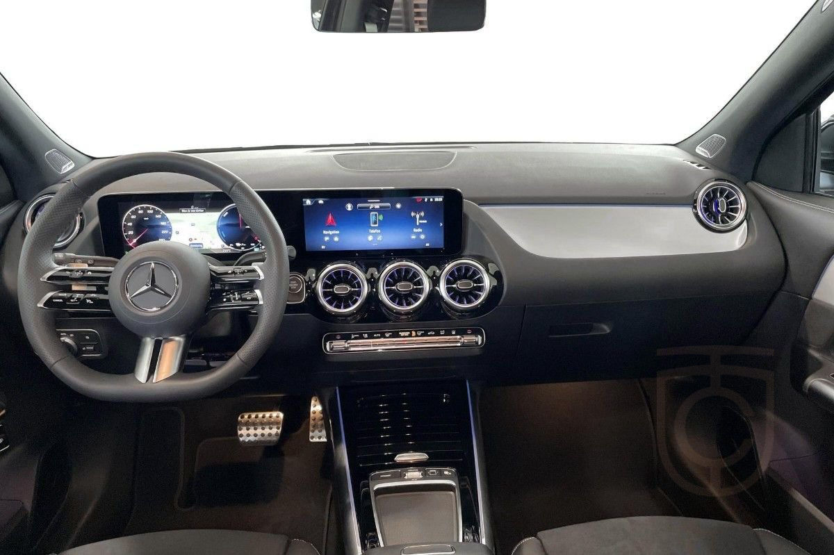 Mercedes-Benz GLA 250e
