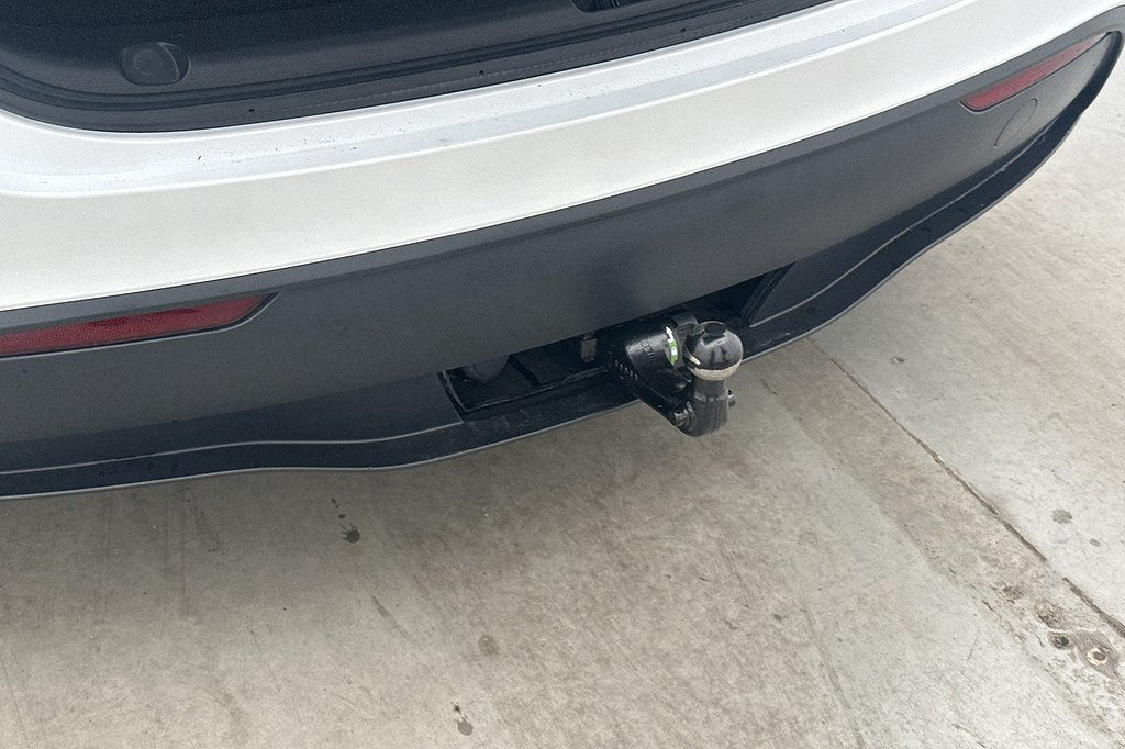 Tesla Model Y Standard Range RWD