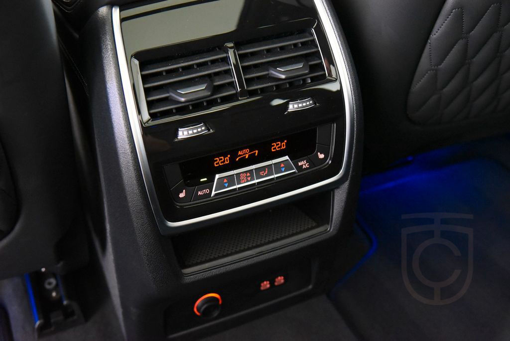 BMW X7 xDrive40d M Sport Head-Up Pano ACC*UVP133.800