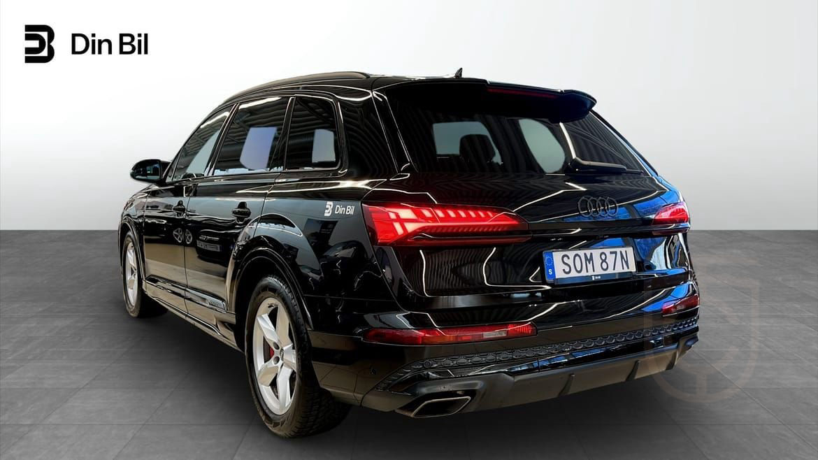 Audi Q7 50 TDI quattro 7-Seater SUV S line