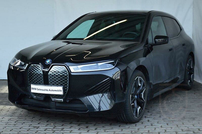 BMW iX xDrive50