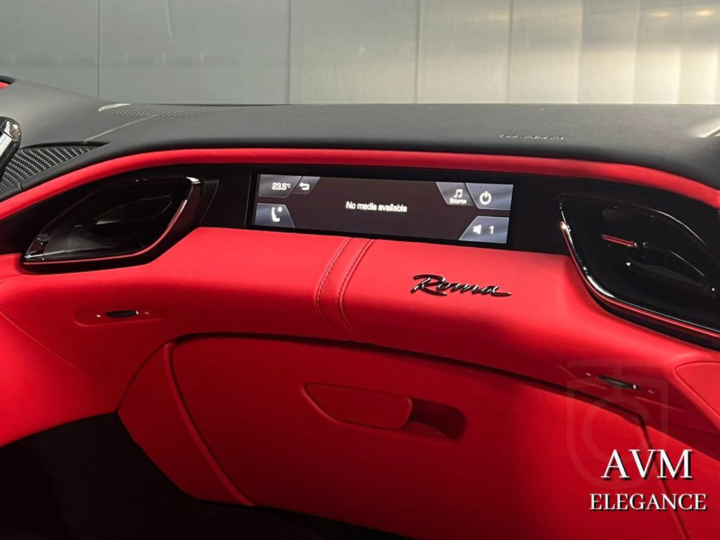 Ferrari Roma 2023*CARBON-PACK*RED INT*PASSENGER DISPLAY*