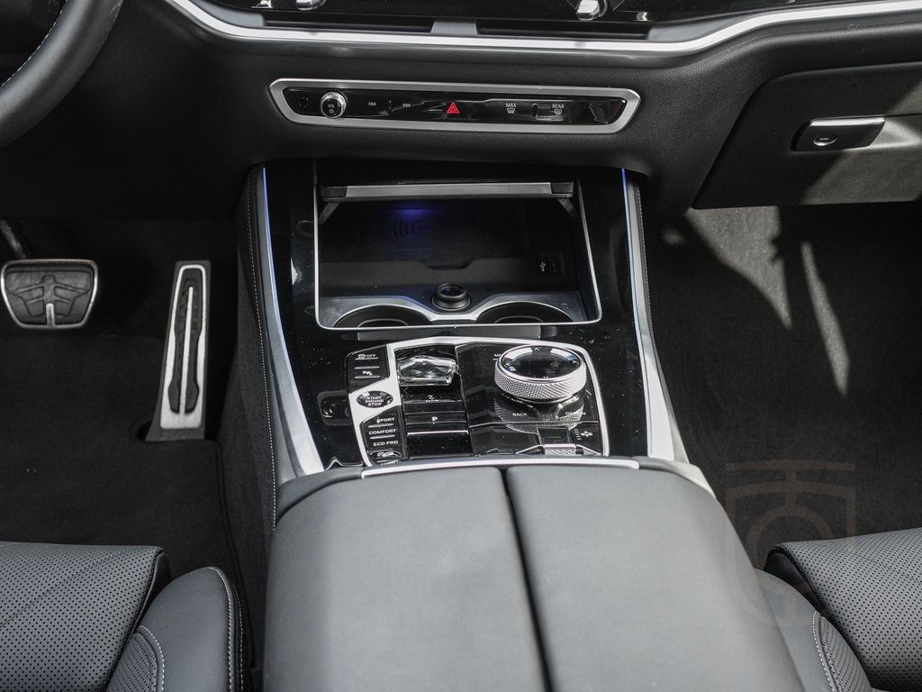 BMW X5 M60i xDrive leas.ab 965€,DAProf,PAPrfof,SKYLO