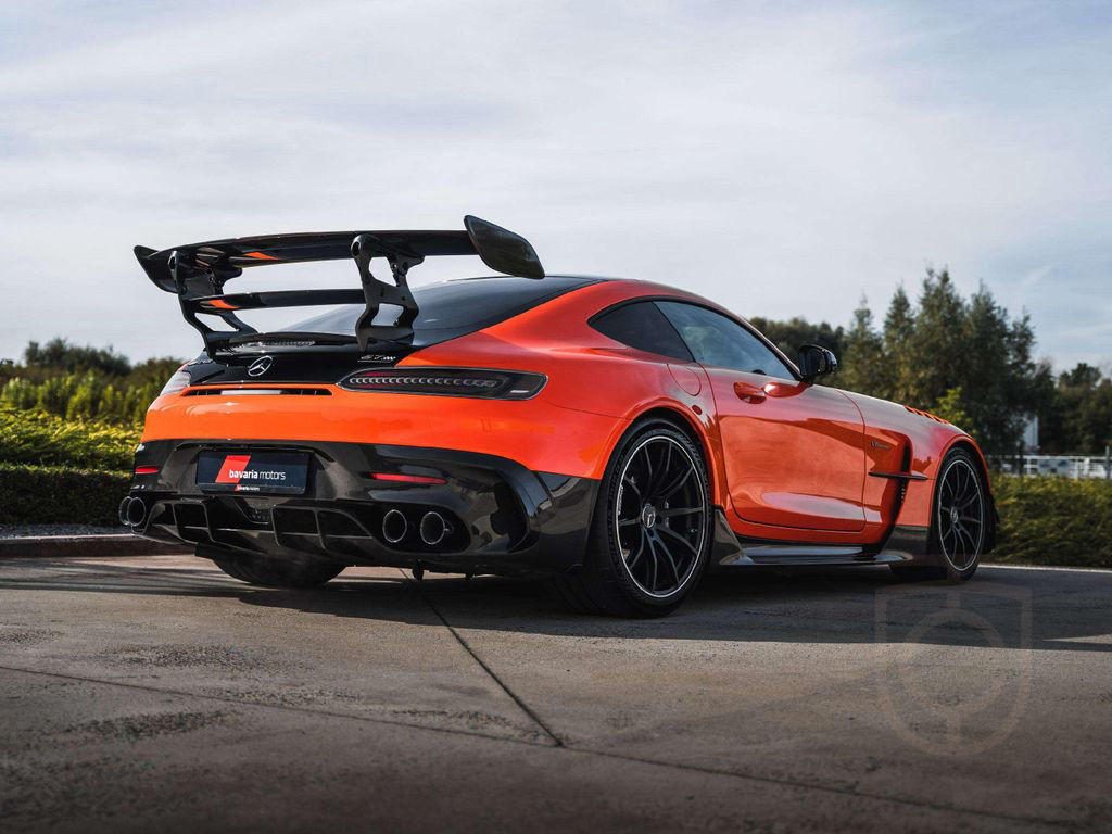 Mercedes-Benz AMG GT Black Series / Magma Beam / NEW
