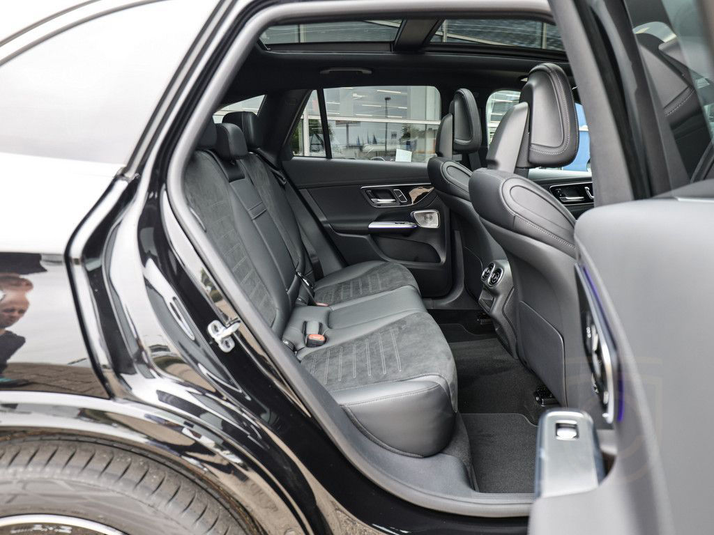 Mercedes-Benz GLC 220 d 4MATIC AHK Abstandstemp. LED Pano Navi