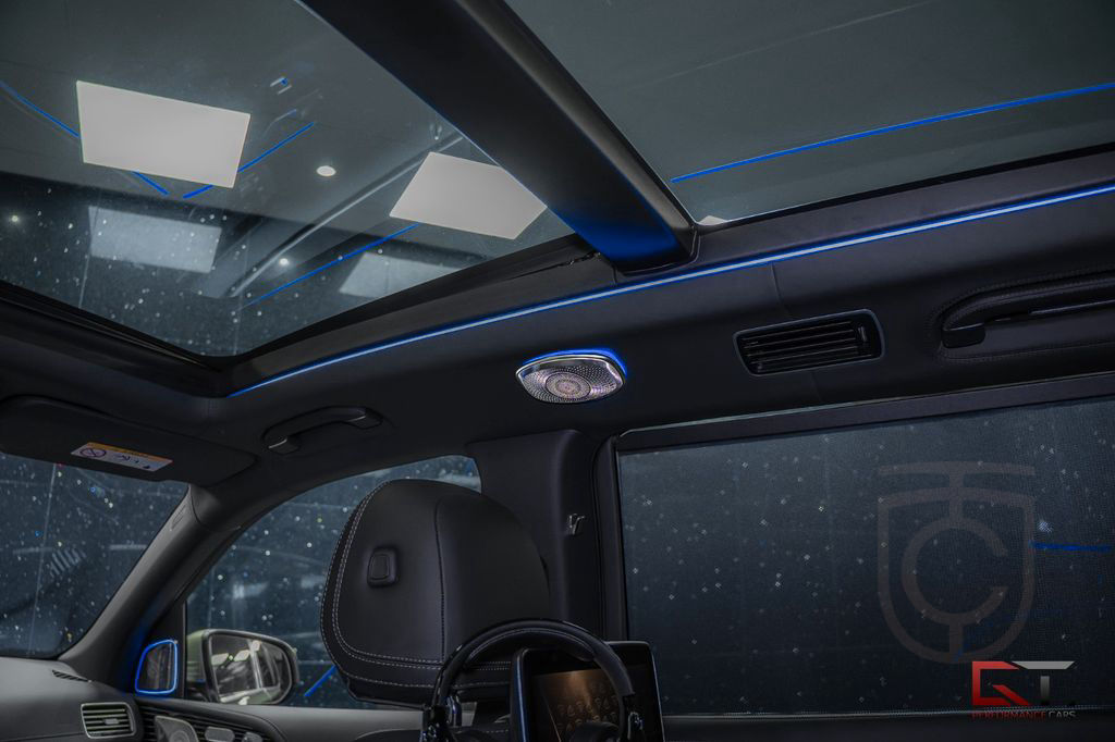 Mercedes-Benz GLS 600 Maybach Two-tone First Class FACELIFT