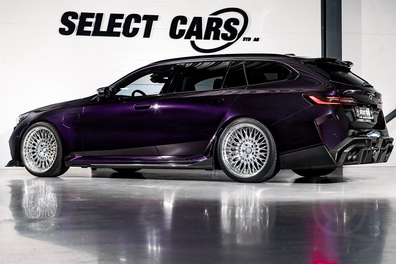 BMW M5 Touring Fullutrustad