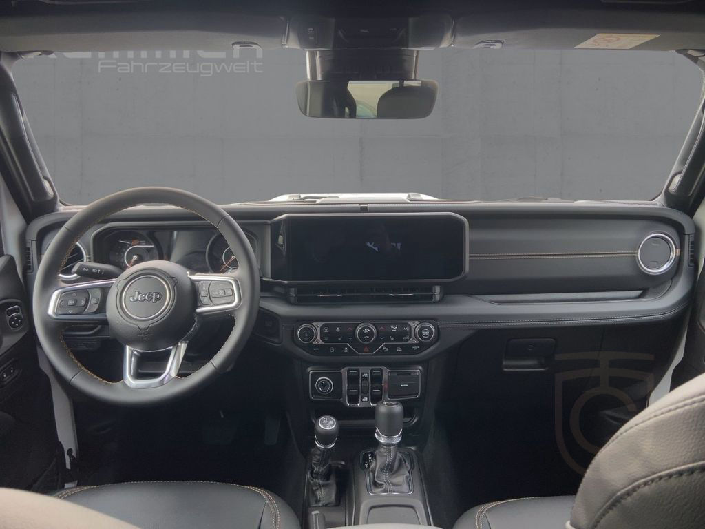 Jeep Wrangler Sahara 2.0l 272 PS, Sky Power Dach