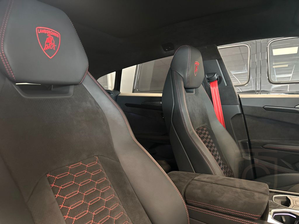 Lamborghini Urus S 4.0 V8 Performante