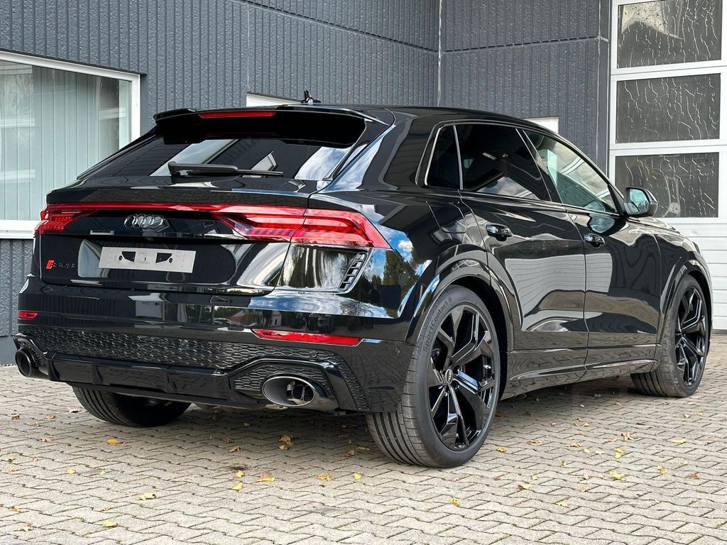 Audi RSQ8 QUATTRO B&O 3D ADVANCED Keramik AHK Carbon